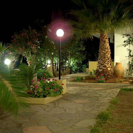 Bella Vista Apartments Сисси Экстерьер фото
